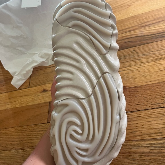 Salehe bembury x the pollex clog - Picture 8 of 11